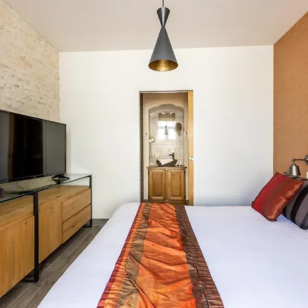 Château Pellisson Couette-café 3*