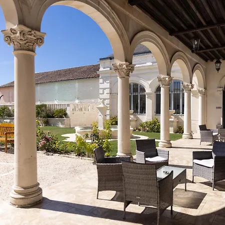 Oda ve Kahvaltı Chateau Pellisson