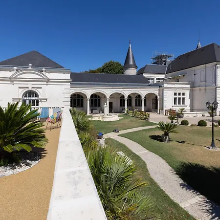Oda ve Kahvaltı Chateau Pellisson