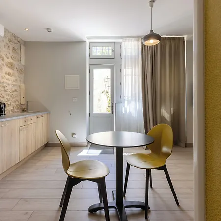 Frühstückspension Chateau Pellisson 3*