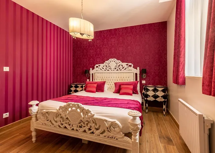 Chateau Pellisson 3* Cognac