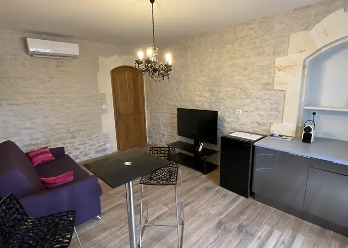 Chateau Pellisson 3*